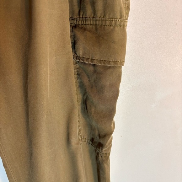 LAUREN RALPH LAUREN Sz 14 Cargo Style Slinky Fabric Olive Green Pockets Trousers - Picture 4 of 14